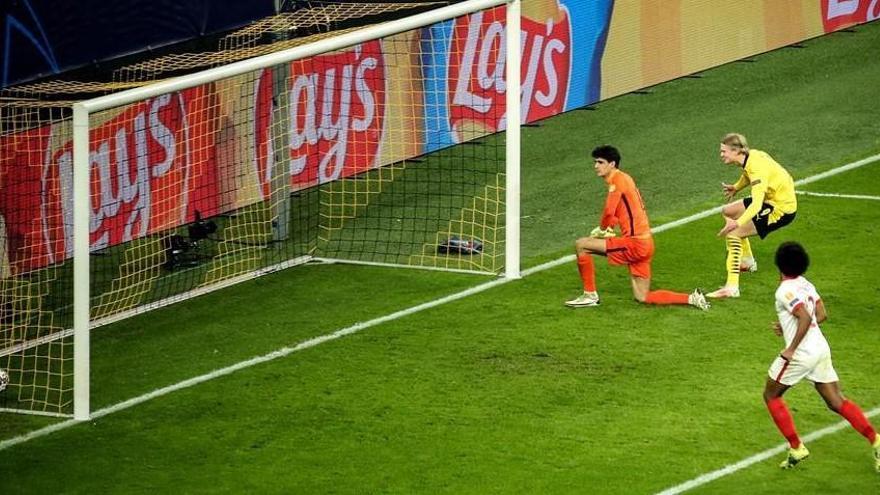 Haaland acaba con el Sevilla definitivamente (2-2)