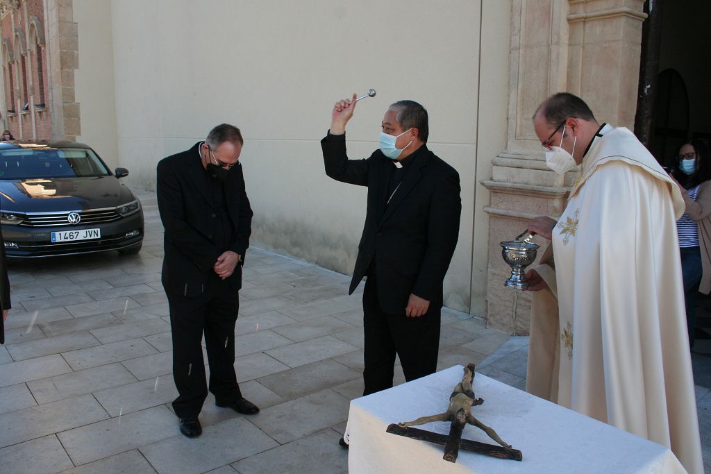 El nuncio del Papa Francisco se interesa por la reconstrucción de Lorca