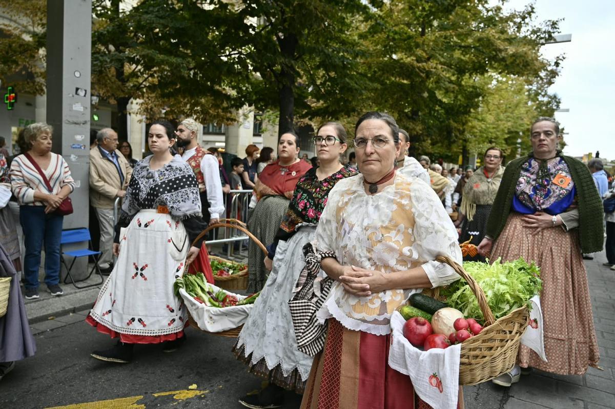 EN IMÁGENES | La Ofrenda de Frutos llena de color y tradición el centro de Zaragoza un año más EN IMÁGENES | La Ofrenda de Frutos llena de color y tradición el centro de Zaragoza un año más