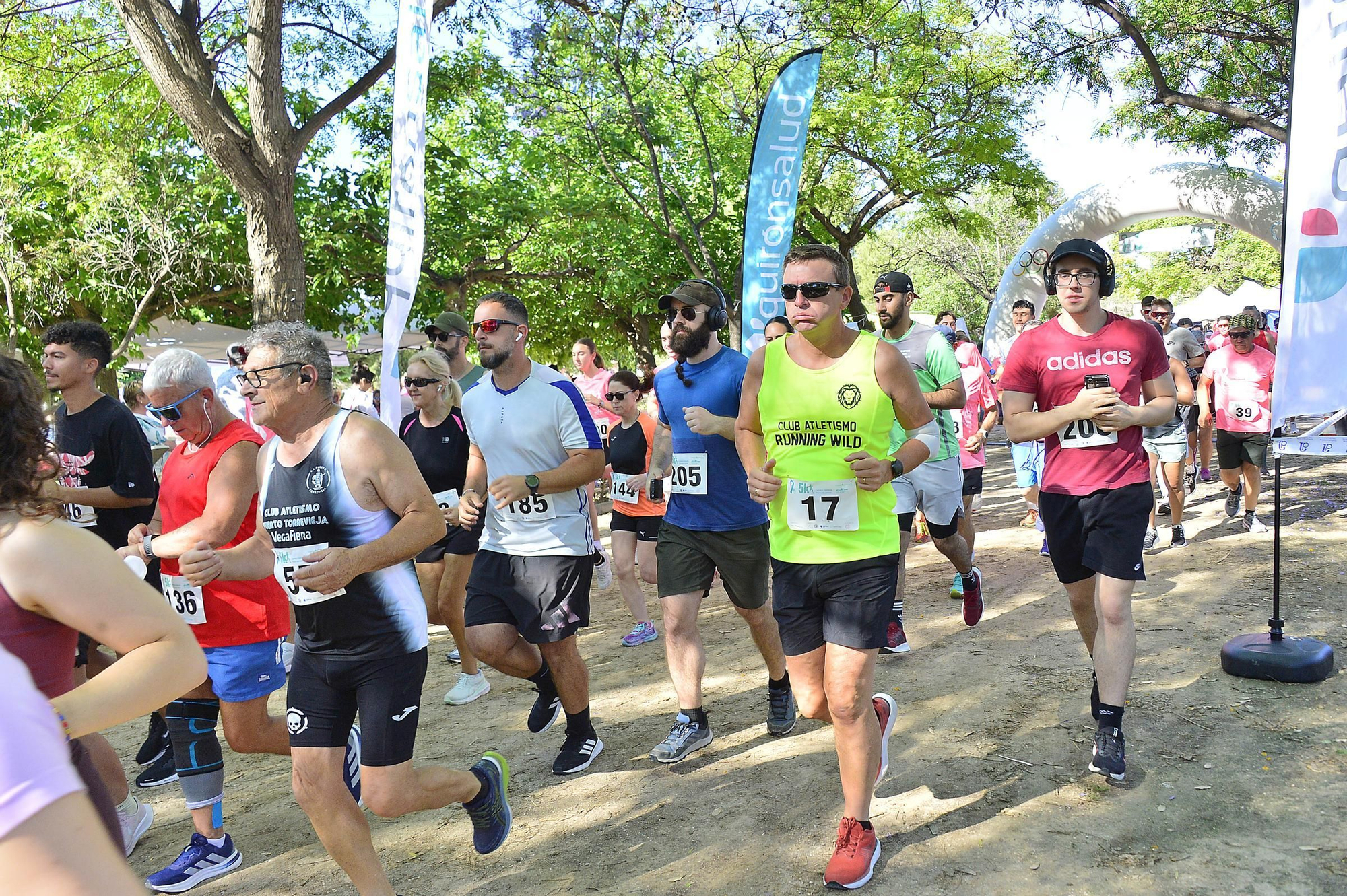 Carrera solidaria organizada por  QUIRÓNSALUD en beneficio de la asociación AFECÁNCER