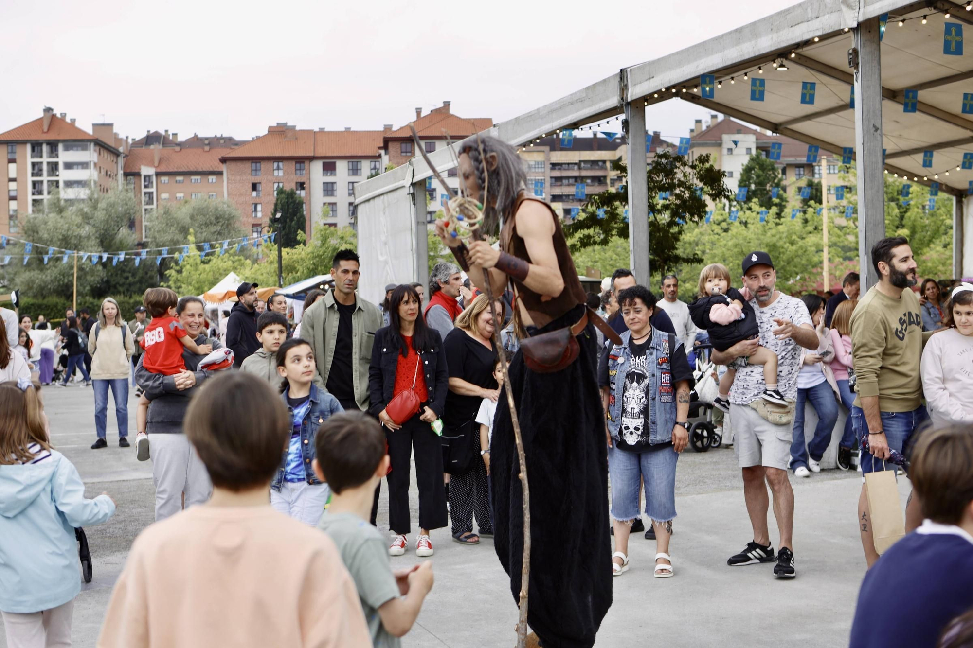 El inicio del Xixón Folk, en imágenes