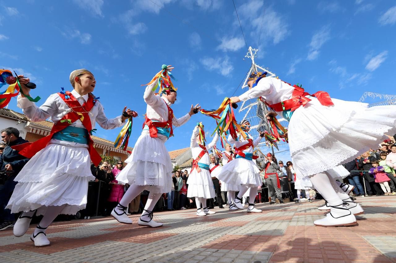 La Danza de los Locos y el Baile del Oso en Fuente Carreteros