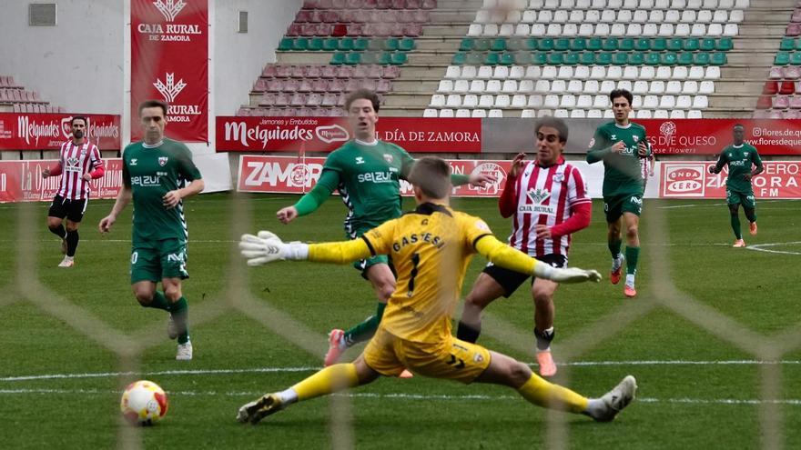 GALERÍA | Todas las imágenes del partido Zamora CF - Arenas de Getxo