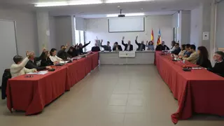 Compromís sale al rescate del PP en Sant Joan con las facturas impagadas
