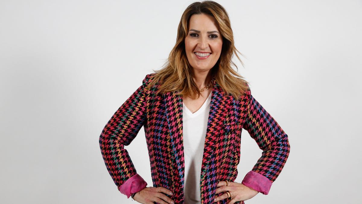 Laura Fa: «M’esperaré dues legislatures per ser alcaldessa de Badalona» Laura Fa: «M’esperaré dues legislatures per ser alcaldessa de Badalona»