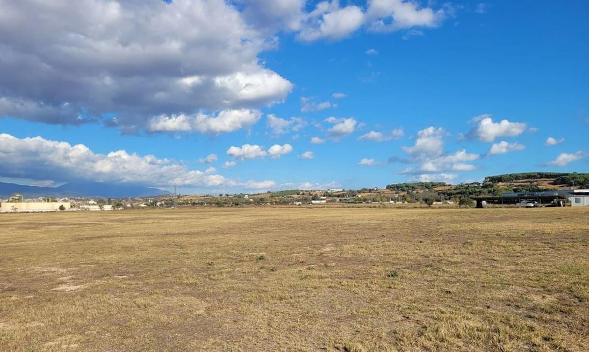 Granollers construirà una gran planta fotovoltaica de consum col·lectiu als terrenys de l’antic abocador Granollers construirà una gran planta fotovoltaica de consum col·lectiu als terrenys de l’antic abocador