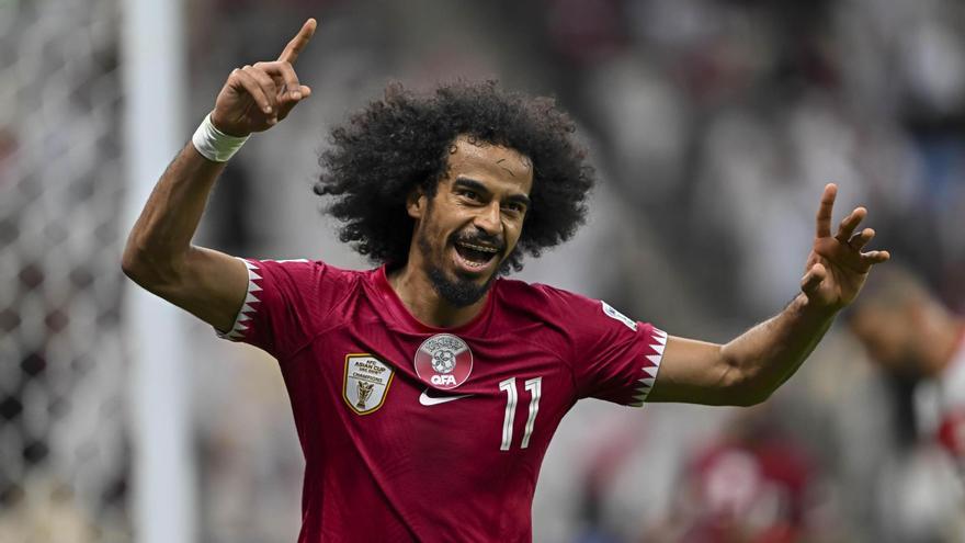 Afif sigue al alza tras su salida del Sporting: doblete con Catar para inaugurar la Copa Asia