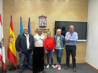 Los vecinos de Portuarios llevarán ante el Pleno de Gijón los problemas en la ejecución de las obras del barrio: "Las deficiencias son grandísimas"