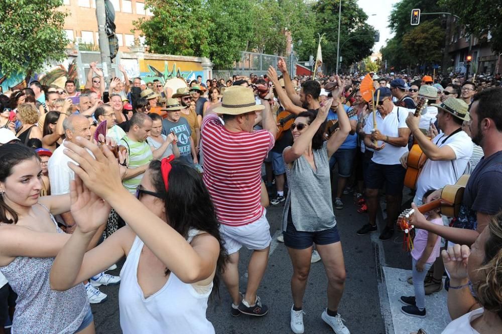 Romería de la Virgen de la Fuensanta: Paso por Flo