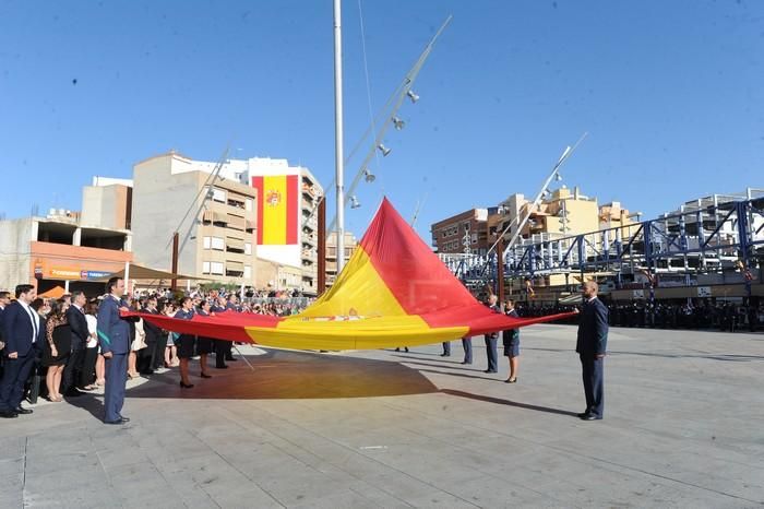 Exhibición de saltos y jura de bandera en Alcantar