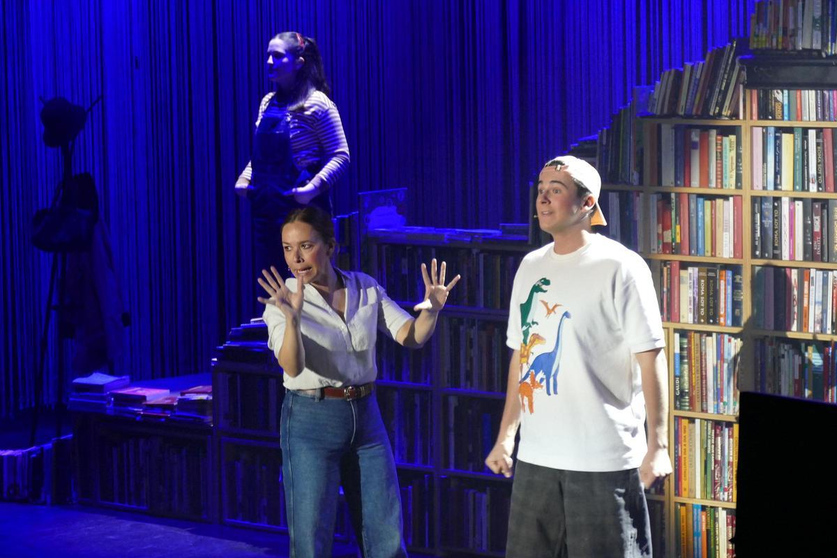 EN IMATGES | El musical 'El Fil Invisible' inicia la seva gira per Catalunya omplint el Teatre El Jardí de Figueres