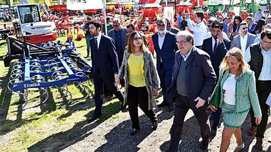 El presidente Herrera, durante la inauguración de la feria de maquinaria agrícola de Lerma.