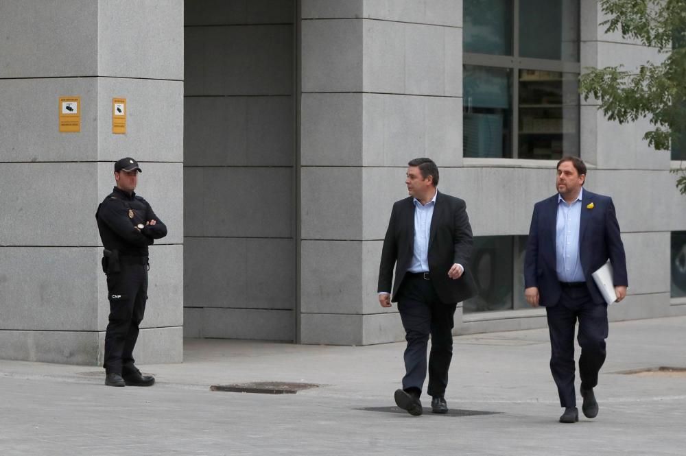 El govern català destituït i la Mesa del Parlament declaren a l'Audiència Nacional i al Suprem