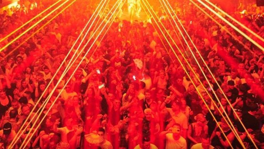 La patronal Noches de Ibiza pide control sobre las ampliaciones de horario para las fiestas de apertura de las discotecas