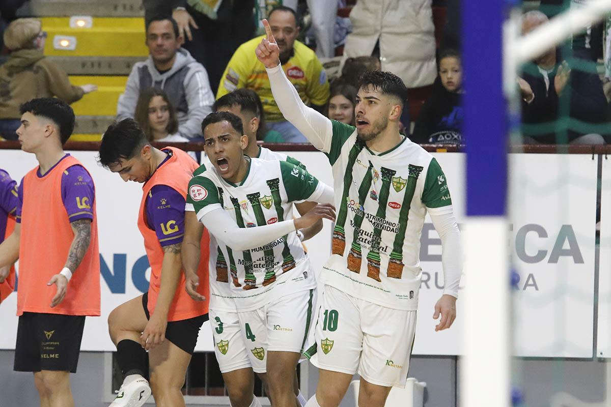Córdoba Futsal-Industrias Santa Coloma: el partido en imágenes Córdoba Futsal-Industrias Santa Coloma: el partido en imágenes