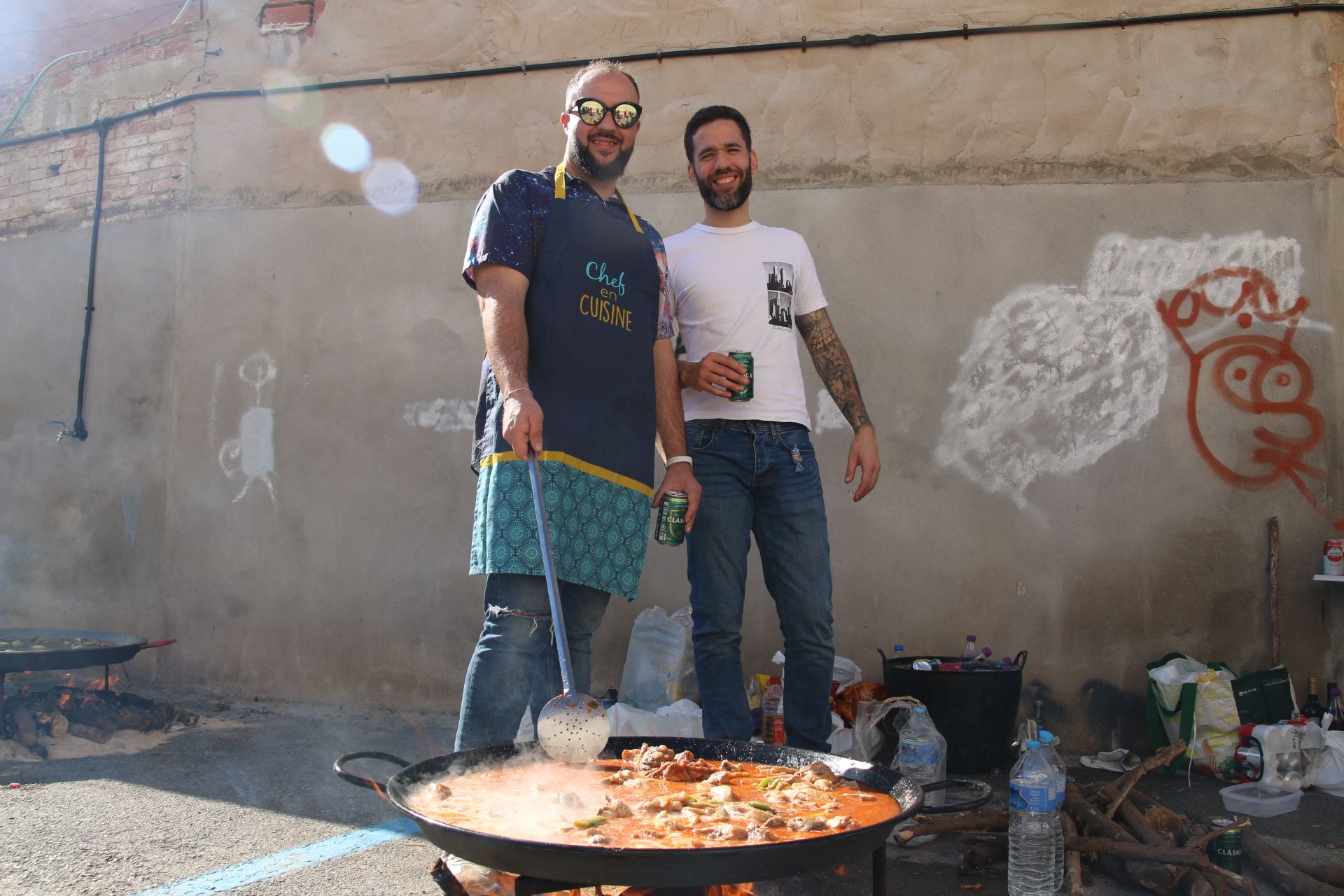 Búscate en la galería de la fiesta de las paellas de Burriana por Sant Blai