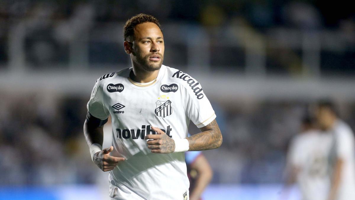 Neymar se luce y guía la remontada de Santos
