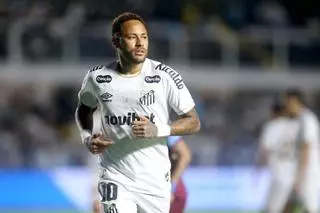 Neymar lanza una dura queja contra su club: "Excelente trabajo de mier**"