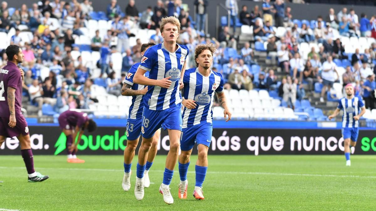 Así fue el primer gol de Asp Jensen con el Deportivo: estreno ante el Porto en Riazor