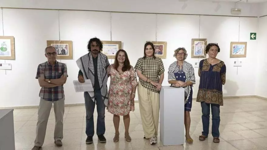 Arte de los niños de Gaza en la Casa de Cultura de Cangas