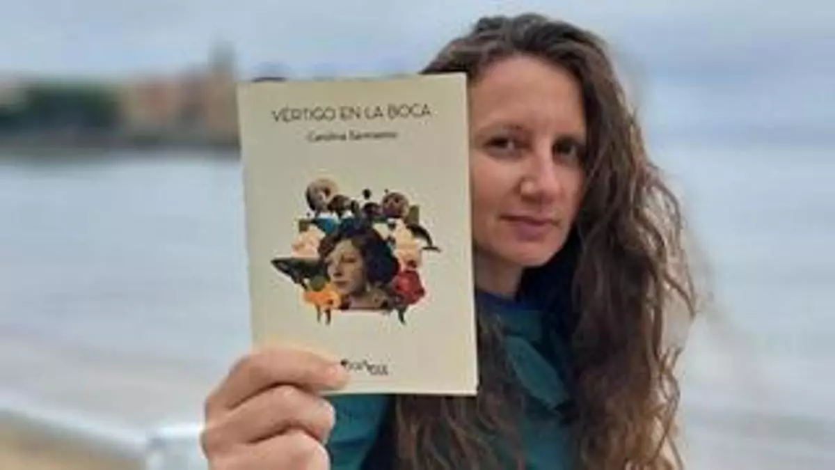 Carolina Sarmiento se asoma al abismo de vivir en su nuevo poemario, "Vértigo en la boca"
