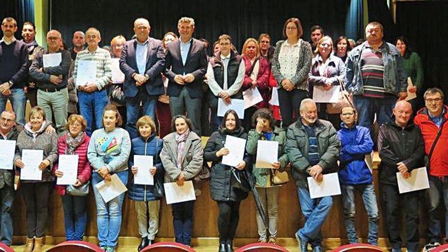 Acto de clausura del plan de empleo de A Laracha.