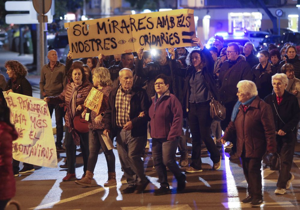 Sagunt grita contra la violencia machista el 25N