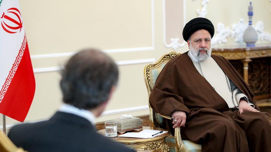 Irán se someterá a más controles y aclarará dudas sobre su programa nuclear