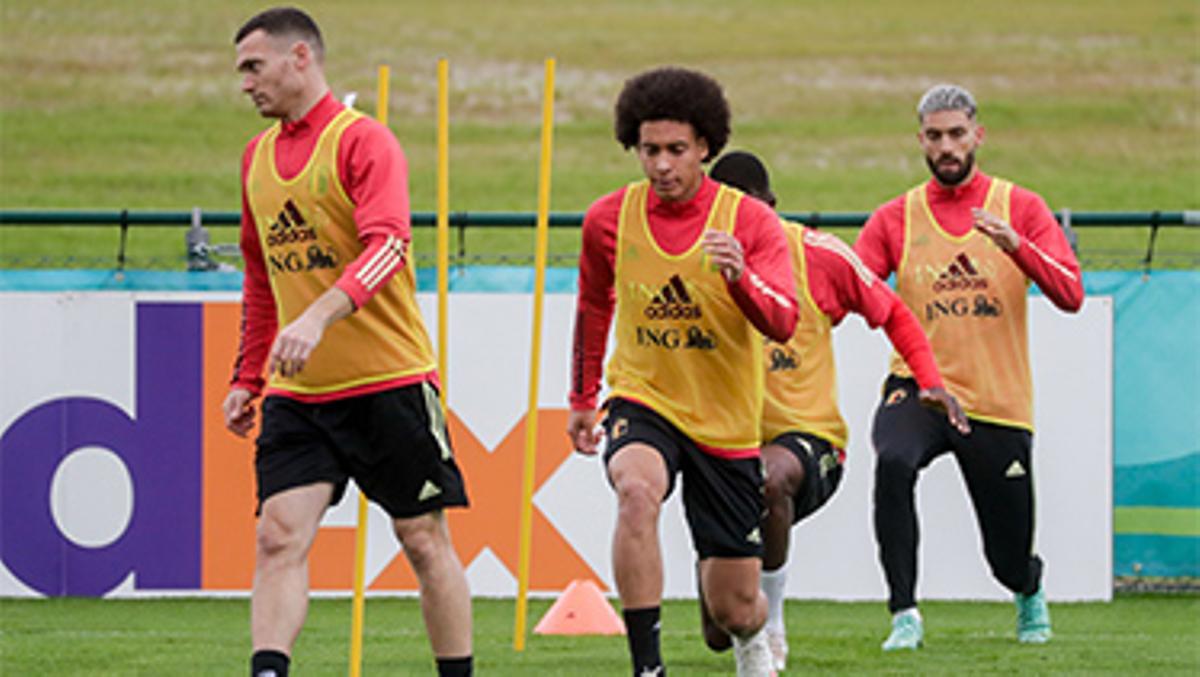 Hazard y De Bruyne, ausentes en el último entrenamiento de Bélgica