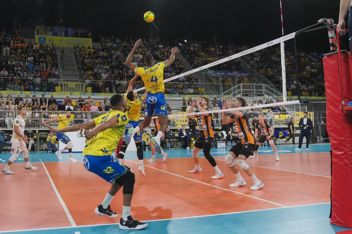 Champions League | CV Guaguas - Berlín