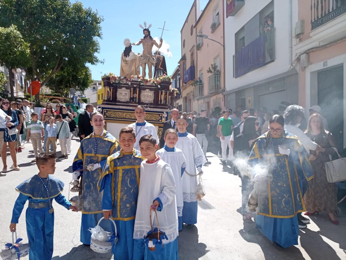 Acompañamiento infantil del Resucitado de Rute.