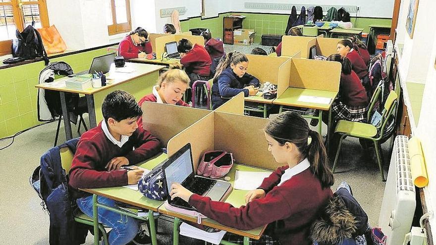 La Fundación Diocesana Santos Mártires forma a 200 docentes