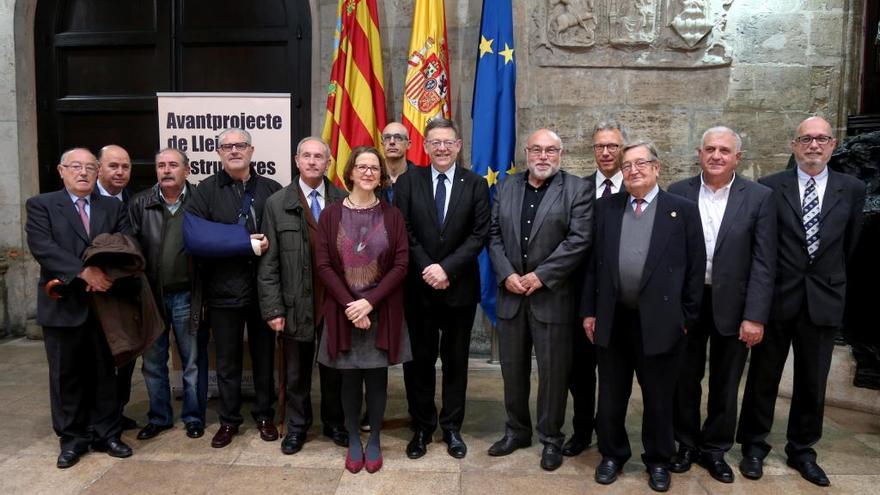 AVA y La Unió piden al Consell financiación para la ley agraria que recorta impuestos al sector