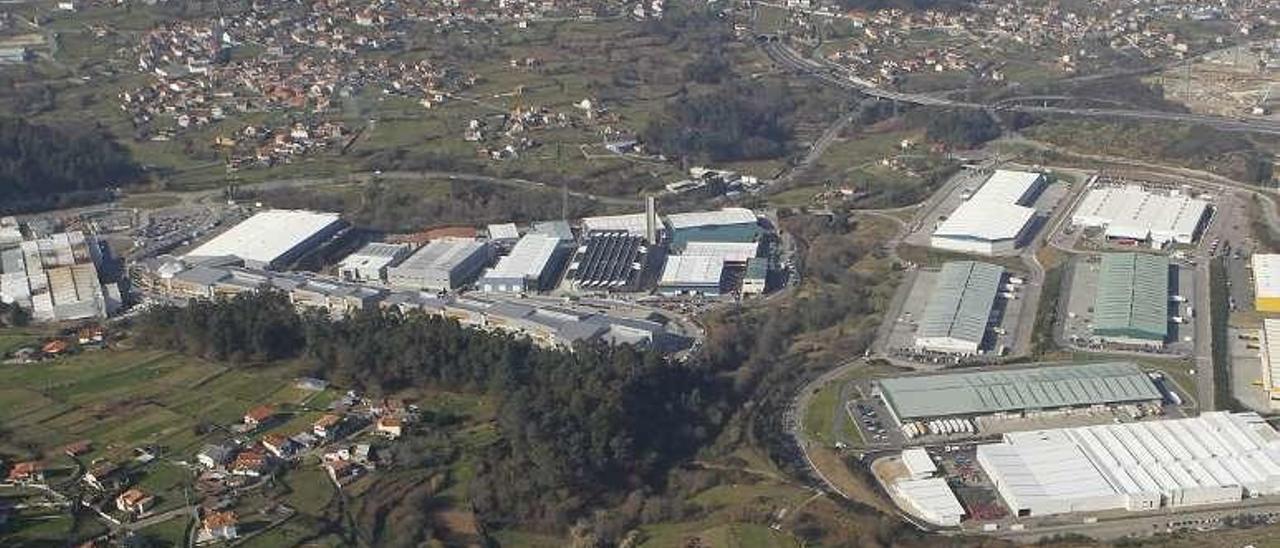 El Parque Tecnológico necesita más suelo  |  El otro desarrollo industrial inmediato junto a la expansión de Balaídos es el del Parque Tecnológico, promovido por Zona Franca al igual que el anterior. Su ampliación permitiría ganar 200.000 metros de suelo empresarial.