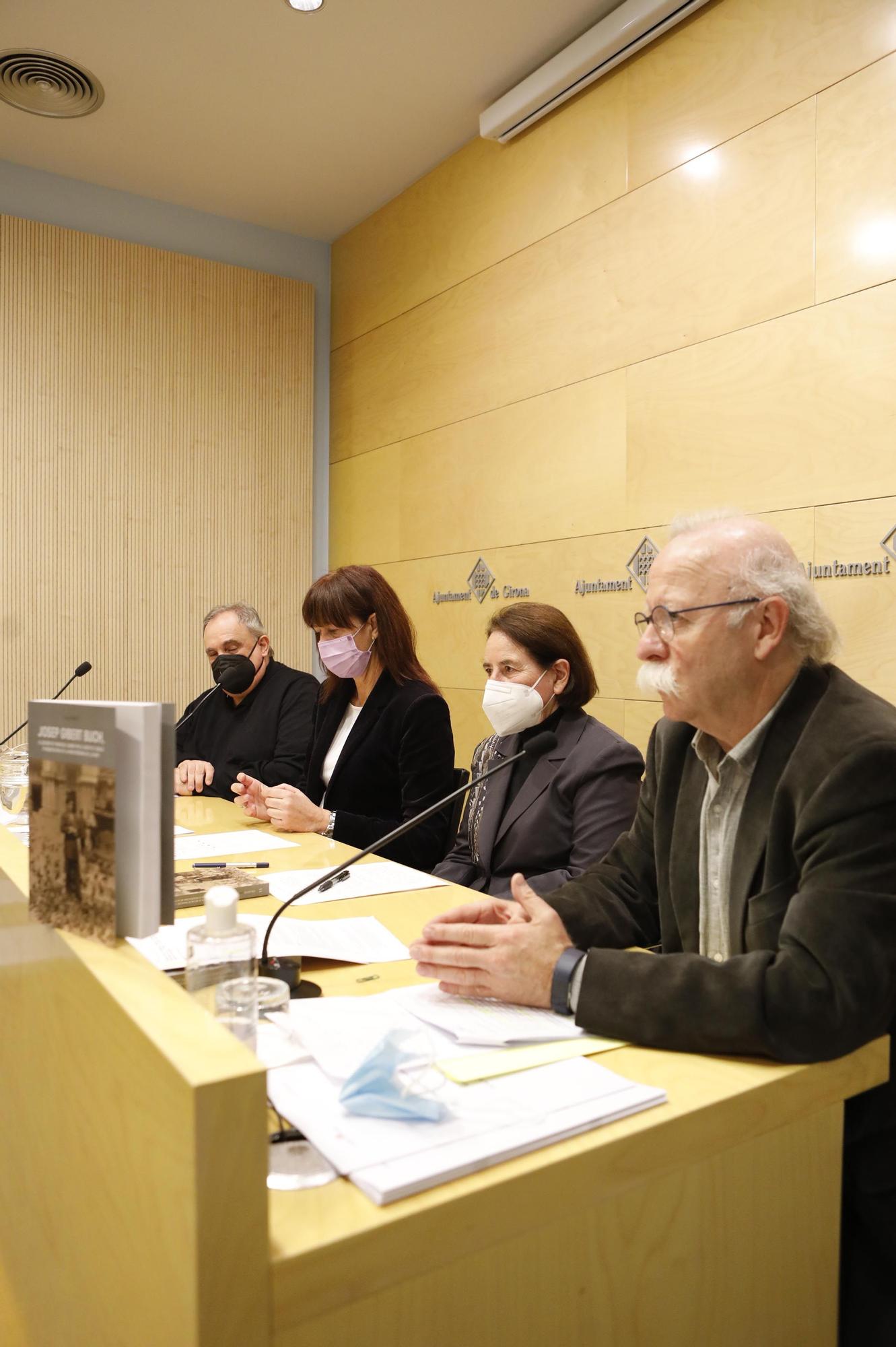 Presenten la biografia de Josep Gibert