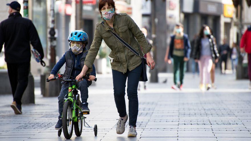 Tenerife vuelve a superar en contagios a Gran Canaria