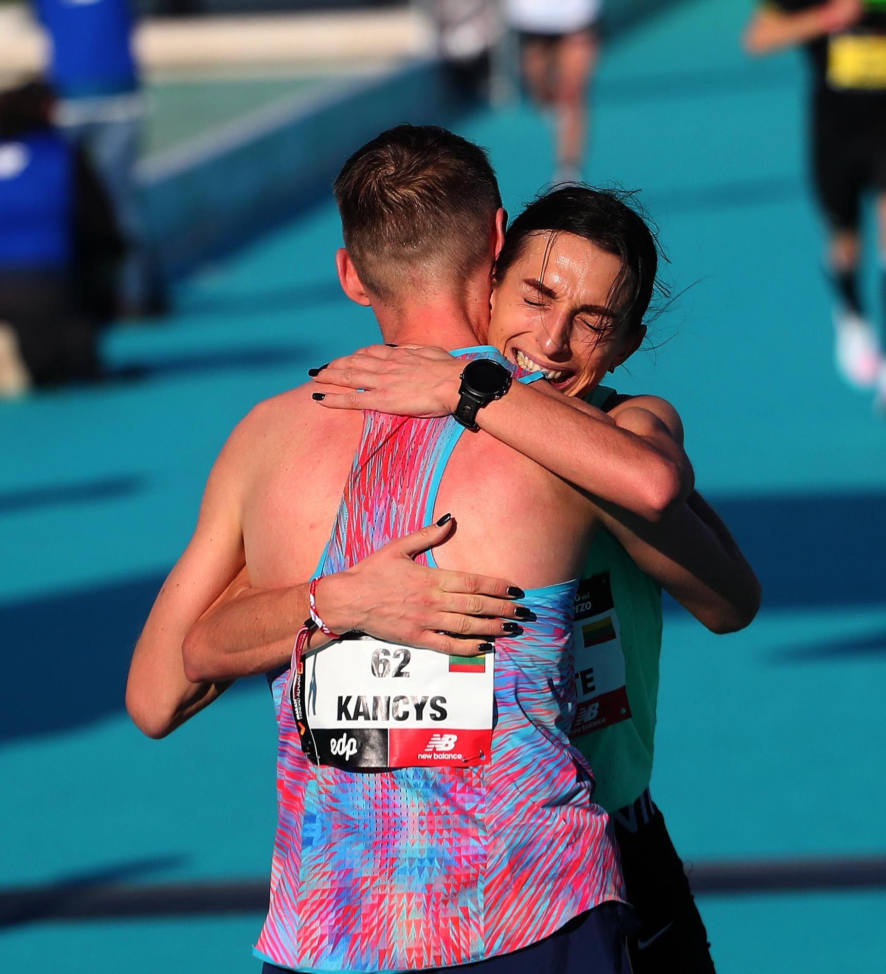 ¡Busca tu foto! Llegada del Maratón Valencia 2021