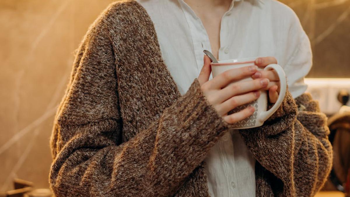 BEBIDA PARA ADELGAZAR  El jugo que te ayuda perder peso sin esfuerzo si lo  tomas de noche, según los nutricionistas