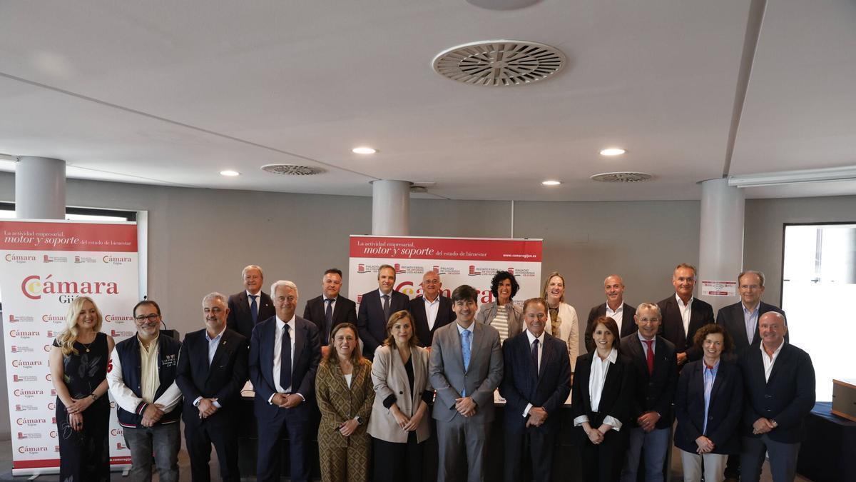 Felix Baragaño renueva como presidente de la Cámara de Comercio de Gijón