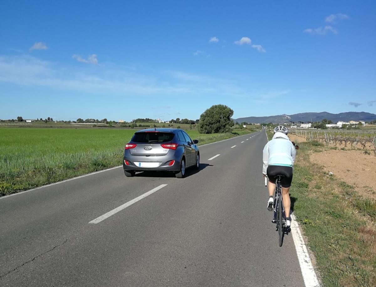 Cal aprendre a conviure amb els ciclistes a les vies urbanes i interurbanes.