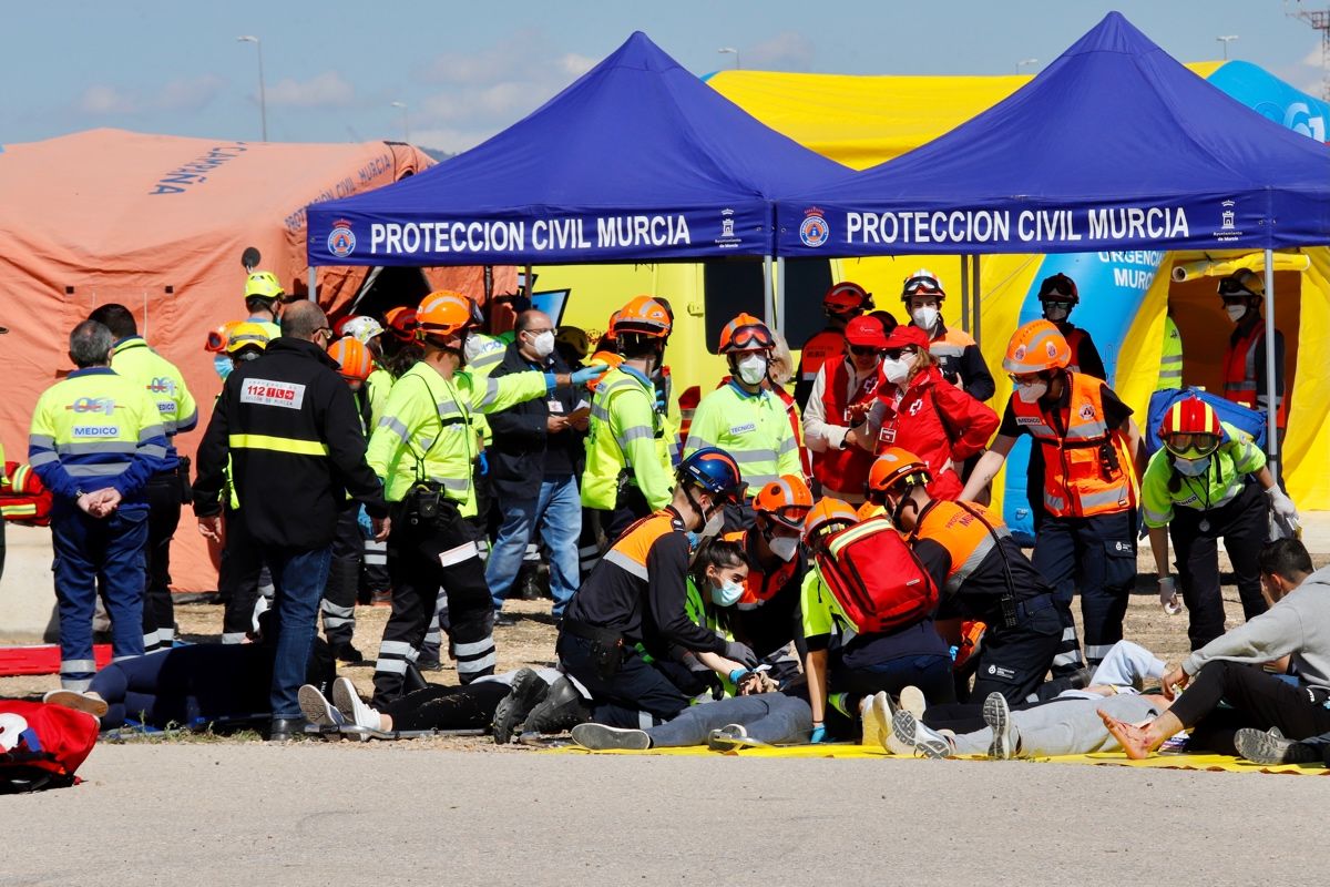 Así ha sido el simulacro de accidente aéreo en Murcia