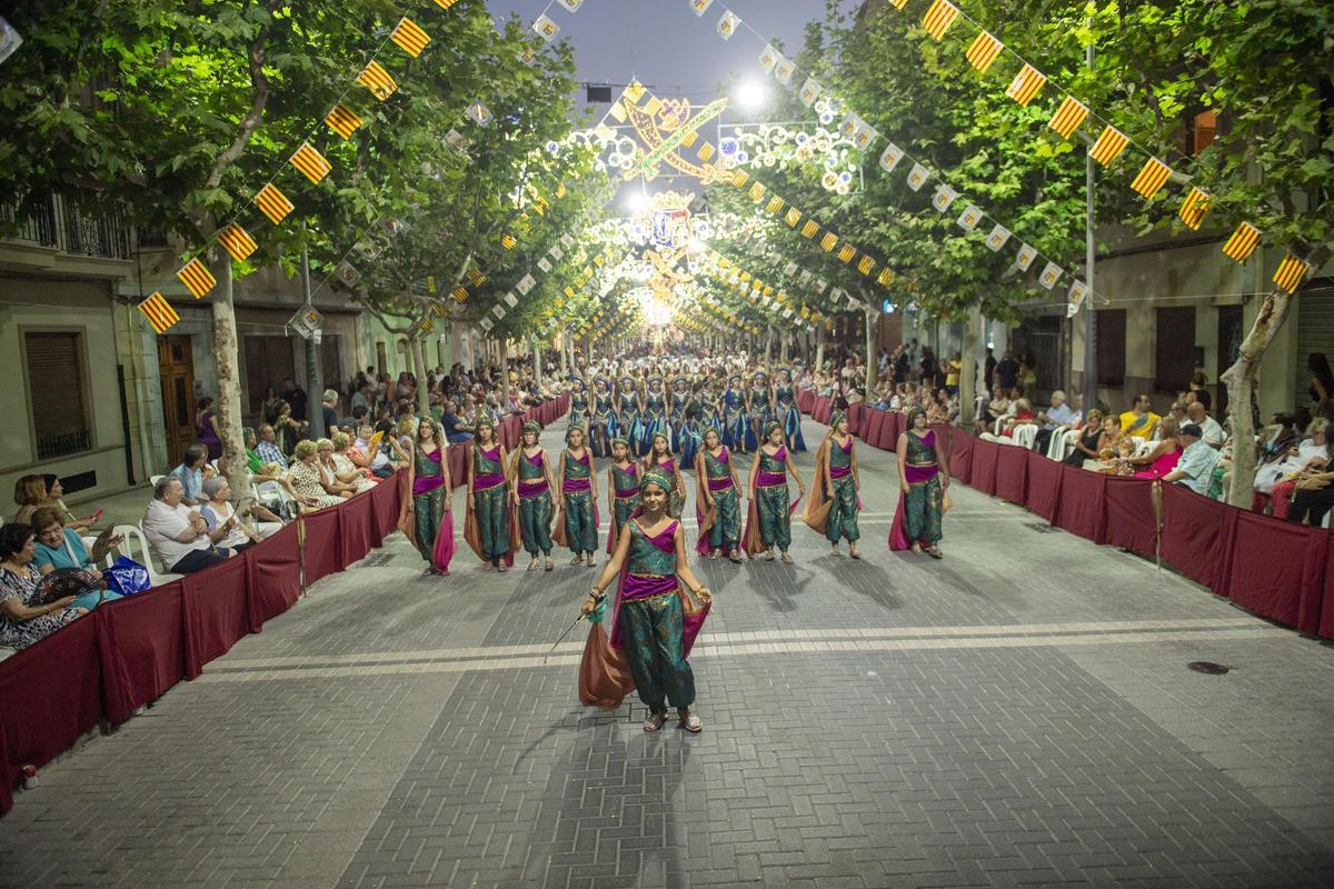 Así ha sido la Gran Entrada de las Fiestas de Moros y Cristianos en Xixona