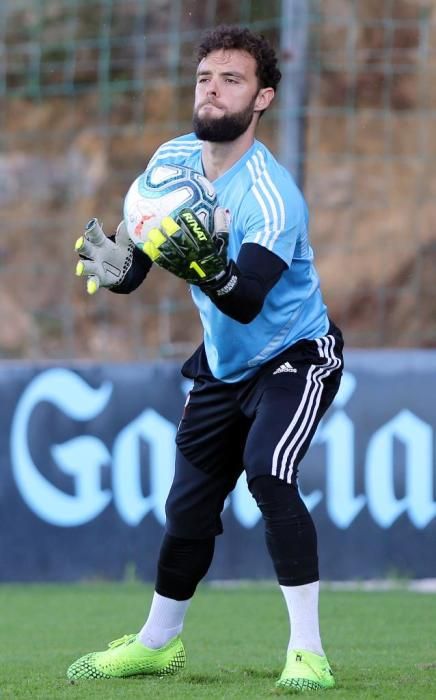 El Celta entrena a puerta abierta tras vencer al Athletic