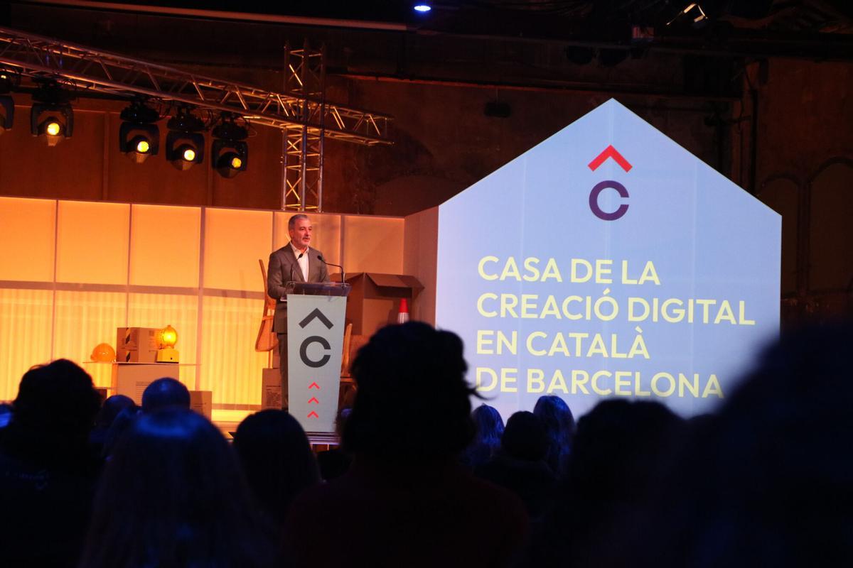 L'alcalde de Barcelona, Jaume Collboni, durant l'acte de presentació de la Casa de la Creació Digital en Català