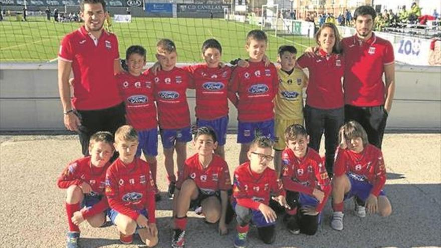 Los benjamines del Diocesano llegan Hasta Cuartos en la Christmas Cup