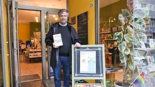Alberto Lema conversa con los lectores de A Coruña sobre su libro 'A boca do río'