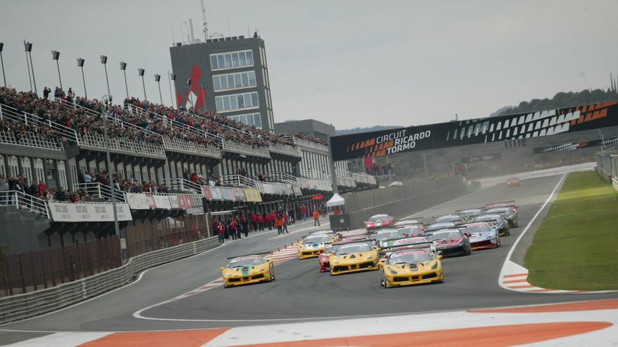 El Circuit Ricardo Tormo celebra este fin de semana el Ferrari Challenge Europa