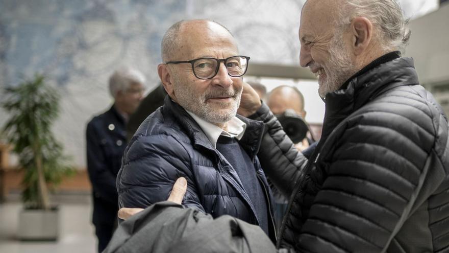 Cabezas: &quot;Estoy dispuesto a hacer a Paco Rodríguez alcalde de Ourense, siempre y cuando el PSOE garantice la Diputación para el PP&quot;