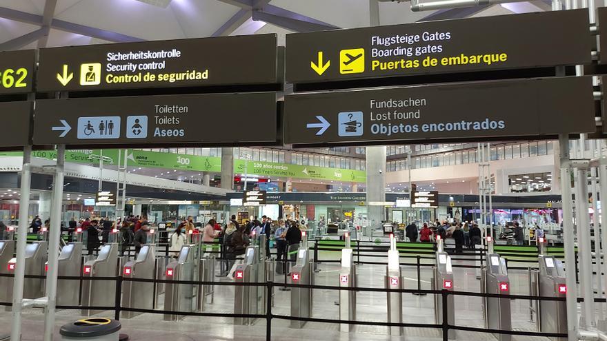 Málaga se promociona en el aeropuerto para captar nuevos inversores