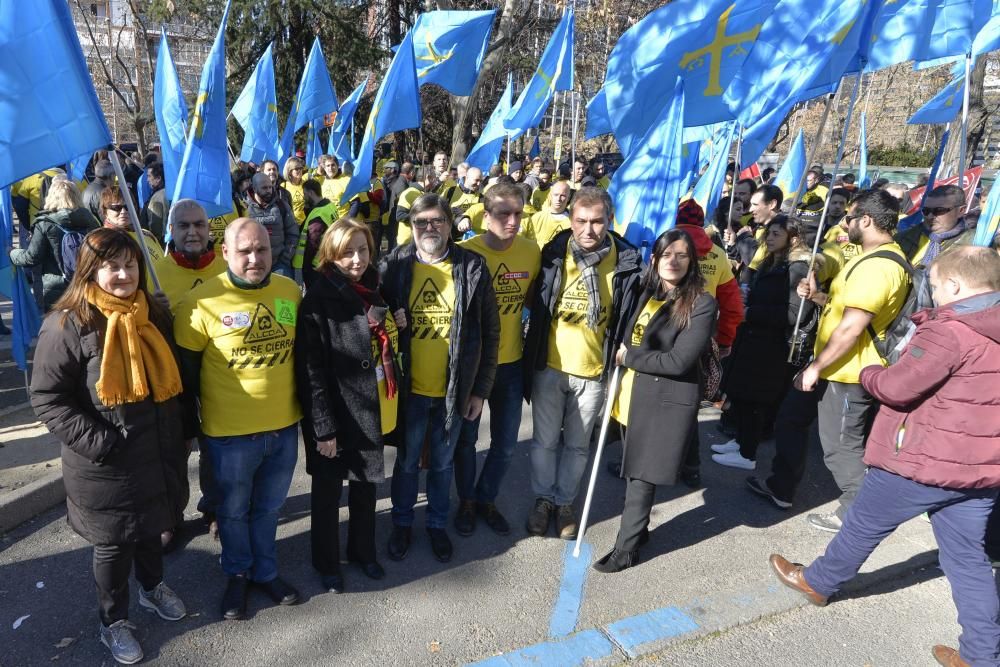 Manifestación de trabajadores de Alcoa en Madrid